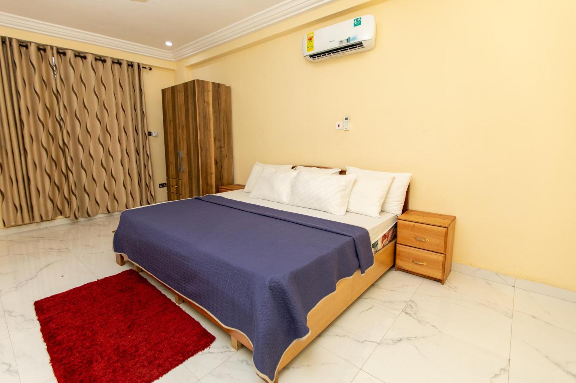 Washington Apartments - Just 25Mins Drive From The Airport Kwashieman Exterior foto